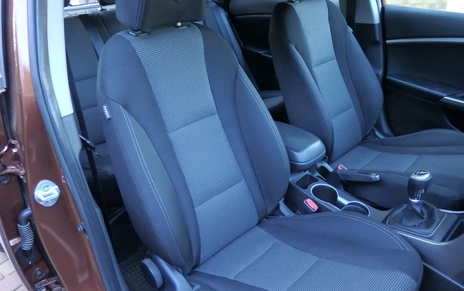 Hyundai I30 cena 32990 przebieg: 163000, rok produkcji 2014 z Dukla małe 667